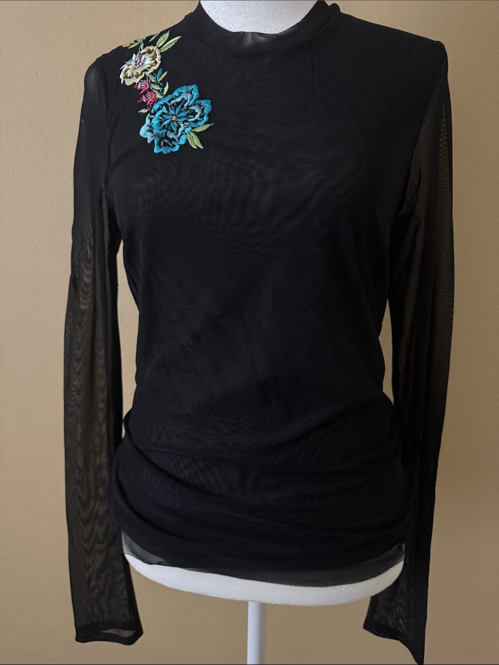 Cache Black Sheer Long-Sleeve Top with Floral Embroidery Lining Size M